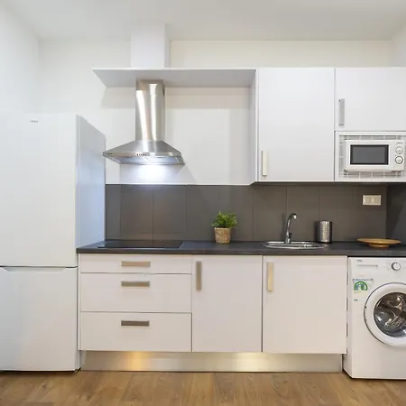 Garden Apartment *